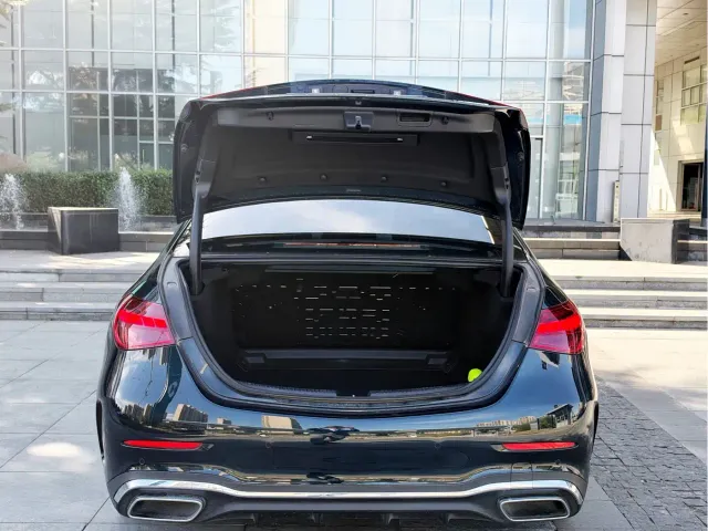 Mercedes-Benz C-Class — Фото автомобиля 12