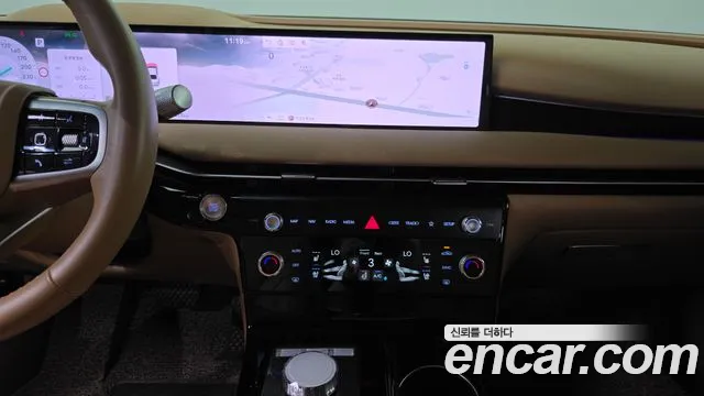 Genesis G80 Бензин 2.5 турбо AWD — Фото автомобиля 13