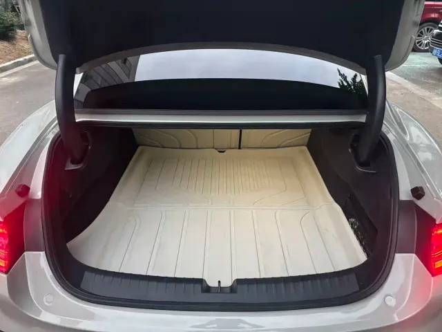 Xiaomi SU7 — Фото автомобиля 17