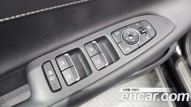 Hyundai Grandeur Новый Grandeur IG — Фото автомобиля 24