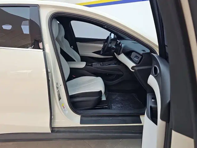 BYD Seal 06 — Фото автомобиля 8