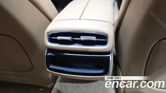 Genesis G80 Бензин 2.5 турбо AWD — Фото автомобиля 25