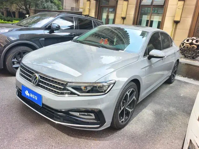 Фотография автомобиля — Volkswagen Magotan