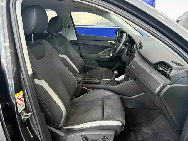 Audi Q3 — Фото автомобиля 13