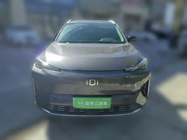 Changan Qiyuan Q05 — Фото автомобиля 23
