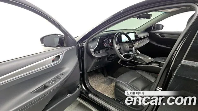 Hyundai Grandeur Новый Grandeur IG — Фото автомобиля 10