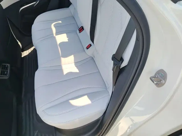 BYD Seal 06 — Фото автомобиля 16