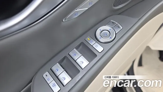 Genesis G80 Бензин 2.5 турбо 2WD — Фото автомобиля 27