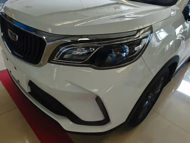 Geely Vision X3 — Фото автомобиля 23