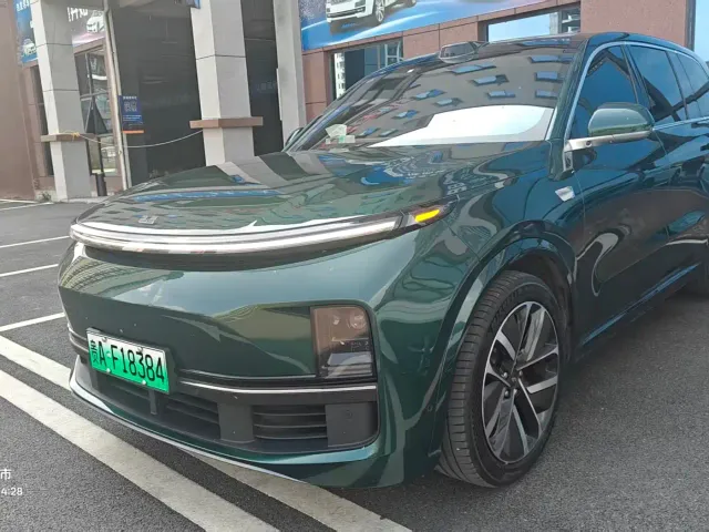 Li Auto Li Xiang L9 2022 Max — Фото автомобиля 2