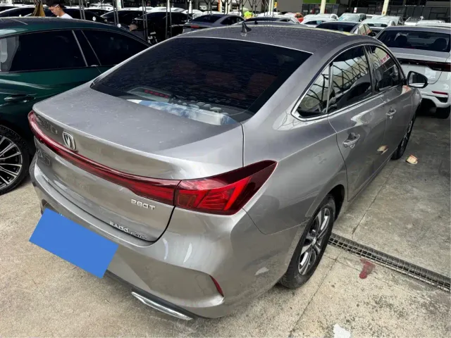 Changan Eado — Фото автомобиля 13