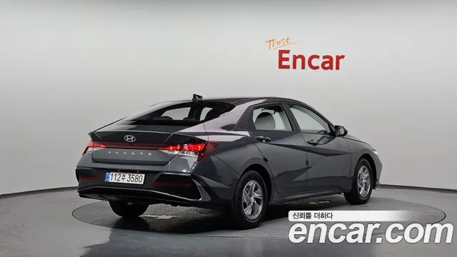 Hyundai AVANTE Новый Avante (CN7) — Фото автомобиля 2