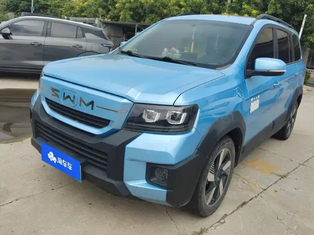 Фотография автомобиля — SWM Motor SWM Swee Tiger EDi