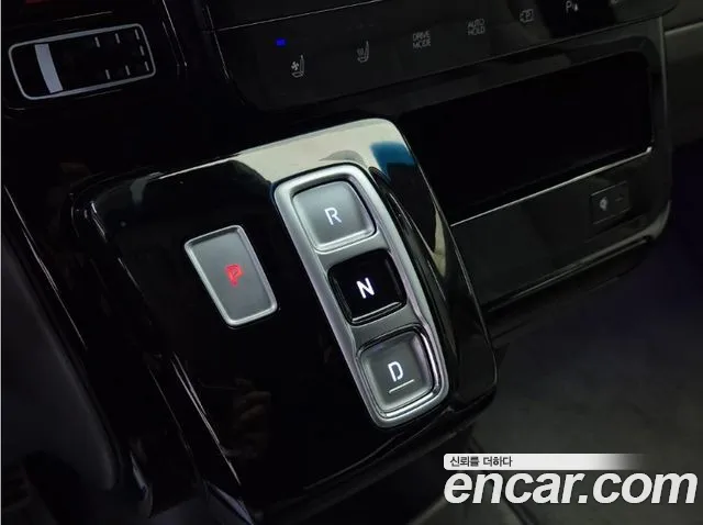 Hyundai Staria — Фото автомобиля 9