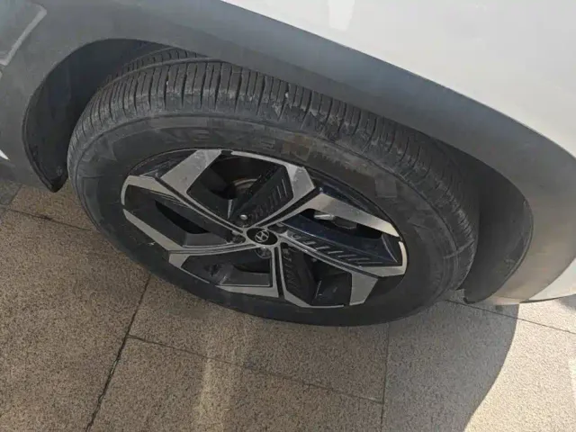 Hyundai Tucson — Фото автомобиля 6