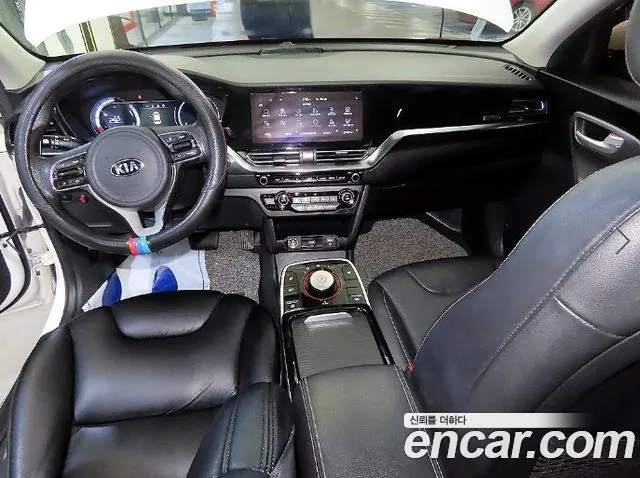 Kia Niro Niro Plus Earth — Фото автомобиля 10