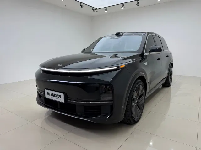 Фотография автомобиля — Li Auto L9