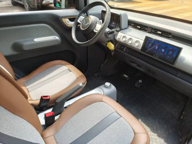 Wuling Hongguang Mini EV — Фото автомобиля 9