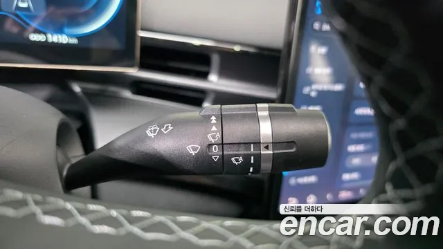 BYD Seal — Фото автомобиля 30