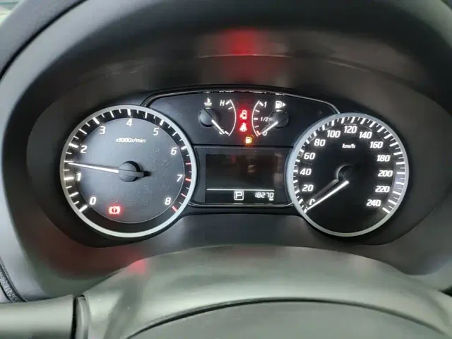 Nissan Sylphy — Фото автомобиля 11