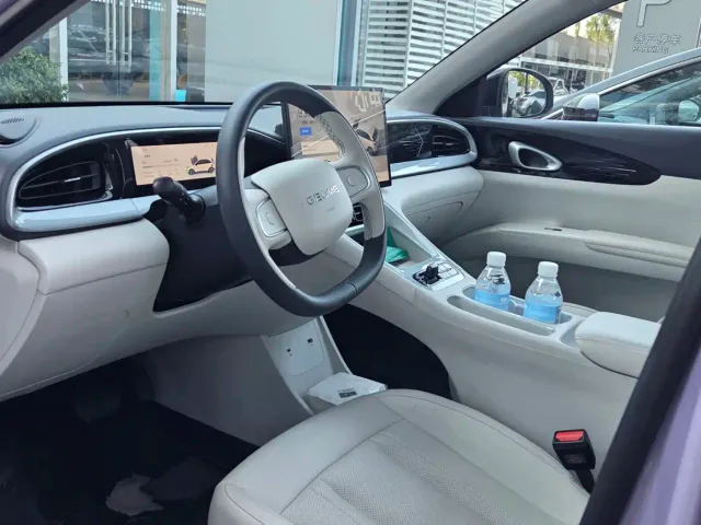 Geely Starry Wish — Фото автомобиля 2