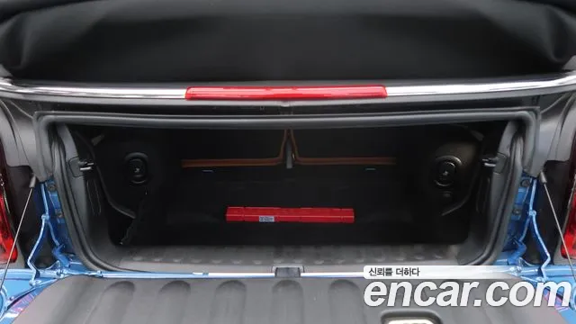 MINI Cooper Convertible — Фото автомобиля 18