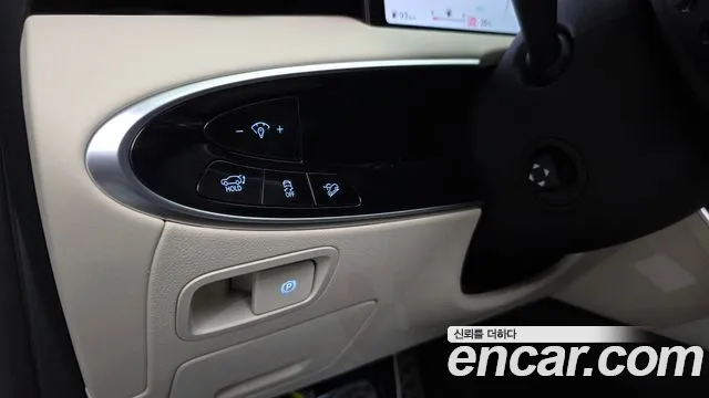Genesis GV70 2.5T Бензин AWD — Фото автомобиля 22