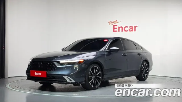 Фотография автомобиля — Honda Accord 11th Gen