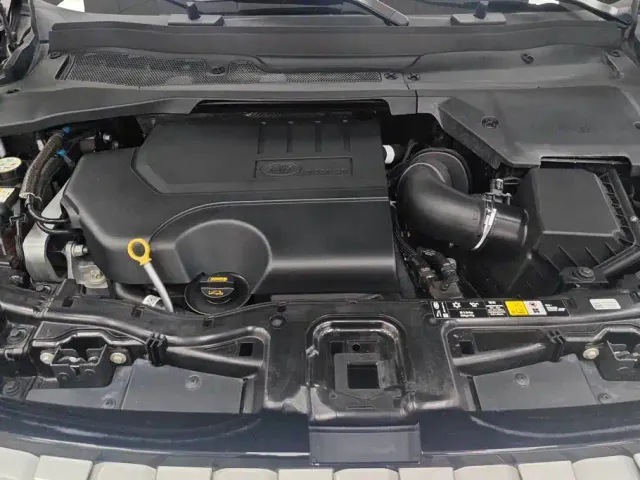 Land Rover Discovery Sport — Фото автомобиля 10