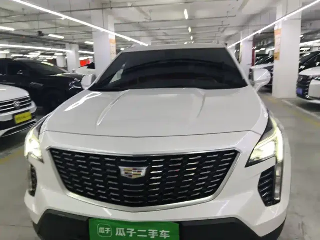 Cadillac XT4 — Фото автомобиля 2