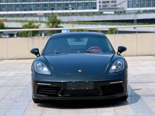 Porsche 718 — Фото автомобиля 2
