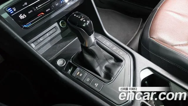 Volkswagen Tiguan — Фото автомобиля 9