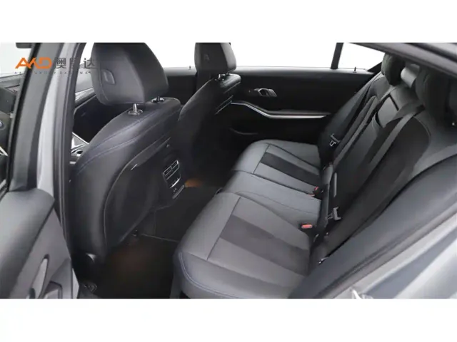 BMW 3 Series — Фото автомобиля 7