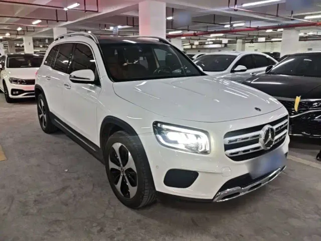 Mercedes-Benz GLB-Class — Фото автомобиля 3