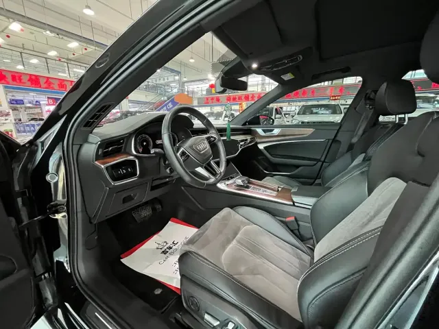 Audi Audi A6L 2023 45 TFSI Premium Selection Dynamic — Фото автомобиля 4