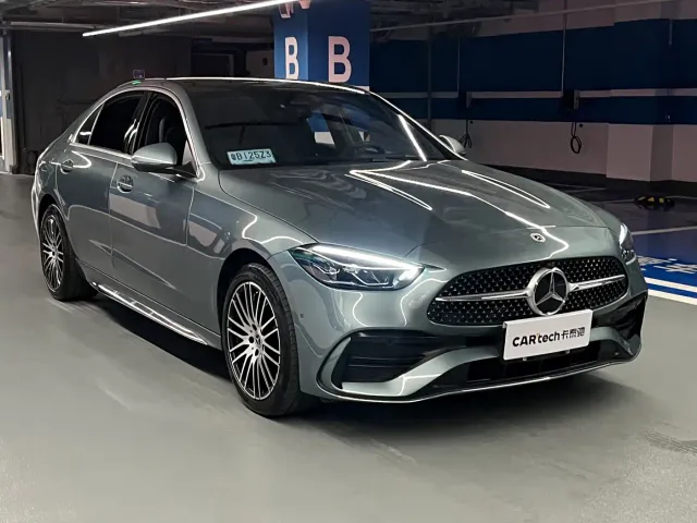 Mercedes-Benz C-Class — Фото автомобиля 2