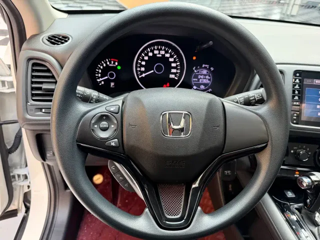 Honda Vezel — Фото автомобиля 12
