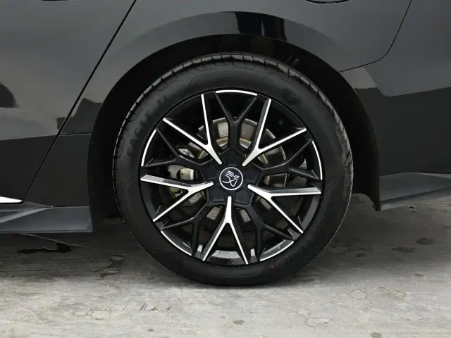 BYD Han — Фото автомобиля 8