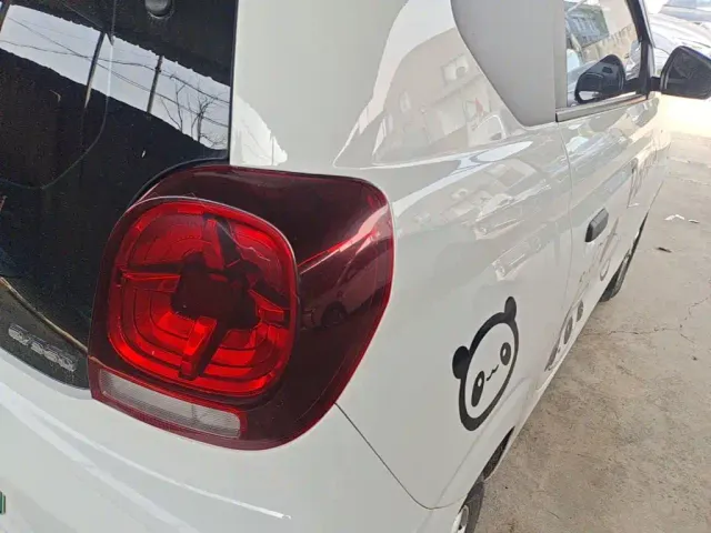 Roewe Clever — Фото автомобиля 7