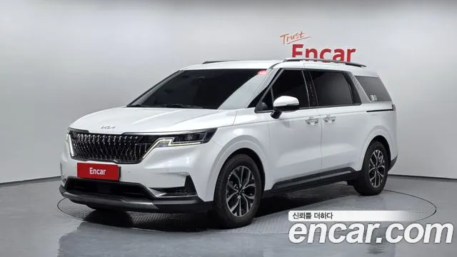Фотография автомобиля — Kia Carnival Generation 4