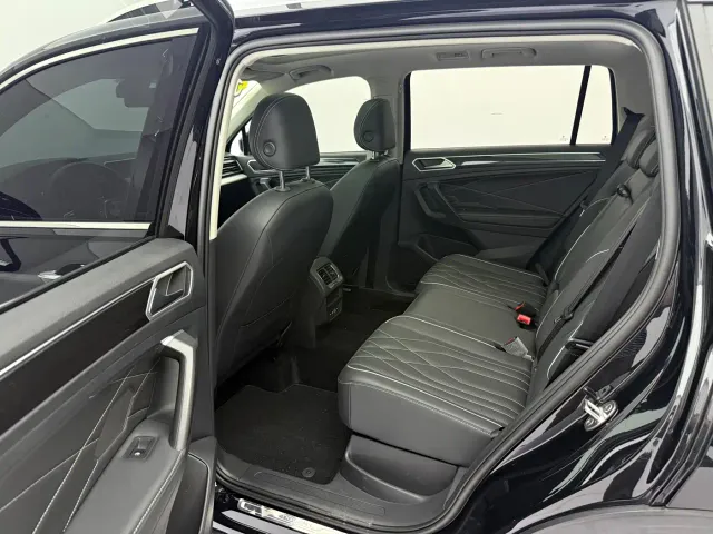 Volkswagen Tiguan L — Фото автомобиля 13