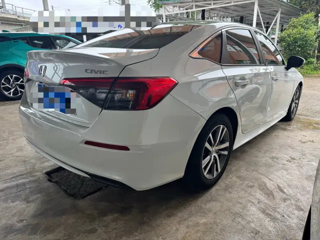Honda Civic — Фото автомобиля 10