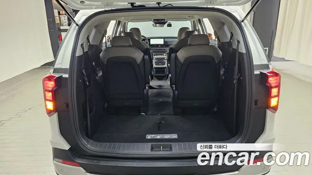 Kia Carnival 4th Gen — Фото автомобиля 23