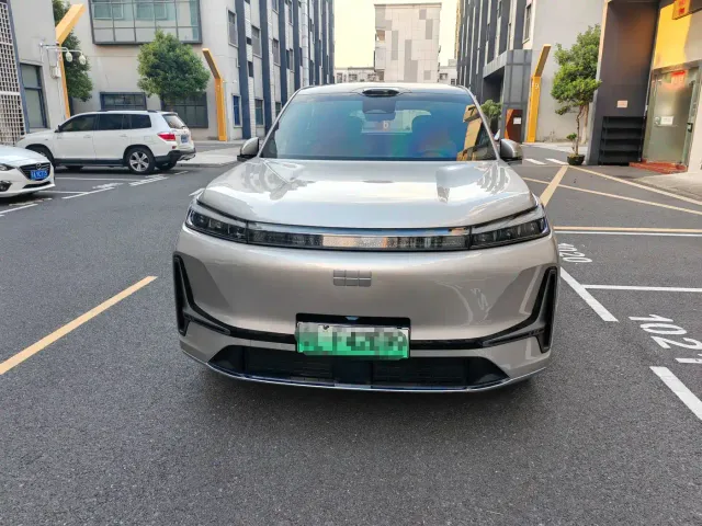 Geely Galaxy M9 — Фото автомобиля 2