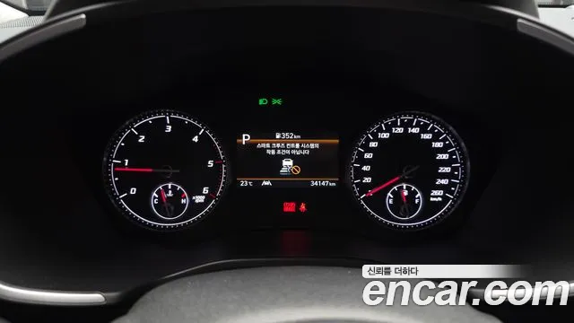 Hyundai Santafe Новый Santa Fe Дизель 2.2 2WD — Фото автомобиля 8
