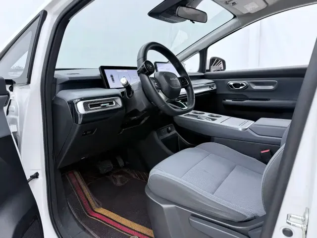 GAC Aion Y — Фото автомобиля 4