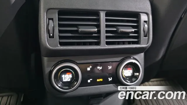 Land Rover Range Rover Velar Range Rover Velar 3.0 P400 Dynamic HSE — Фото автомобиля 18
