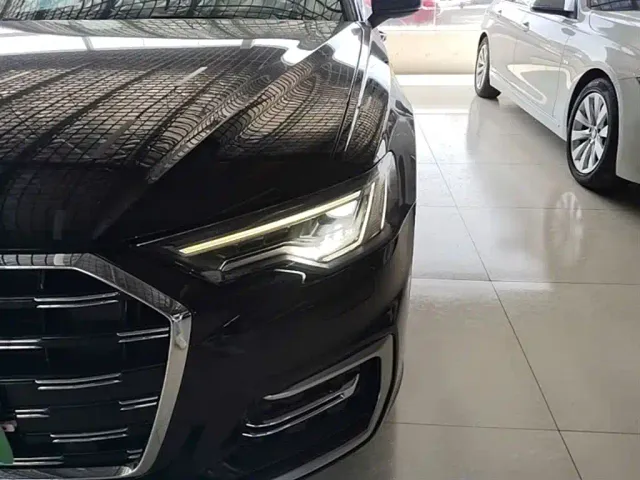 Audi A6L — Фото автомобиля 23