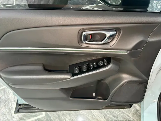 Honda e:NP1 — Фото автомобиля 20
