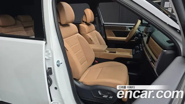 Hyundai Santafe Santa Fe (MX5) Бензин 2.5T 4WD — Фото автомобиля 22